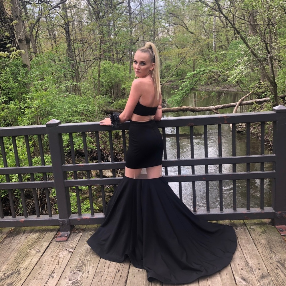 STUNNING BLACK PROM DRESS WORN ONCE